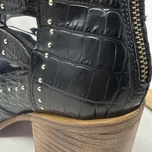 Freebird Felicity Strappy Studded Buckle Bootie Womens 8 Black Leather Red Sole - Picture 11 of 16